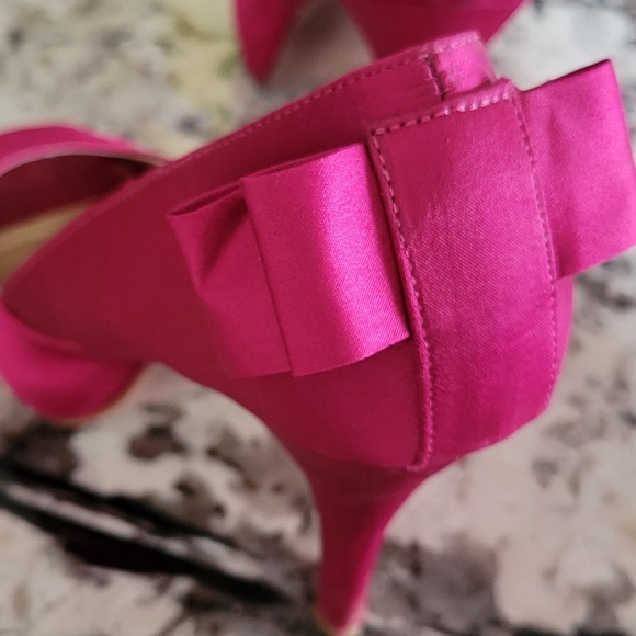 Bright Pink Satin Material Stiletto Heels, Size 9 by G:21 - Picture 2 of 4